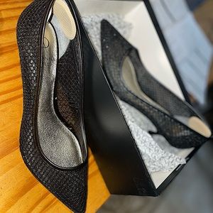 Adrianna papell heels